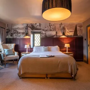 4* Inn The Mayflower